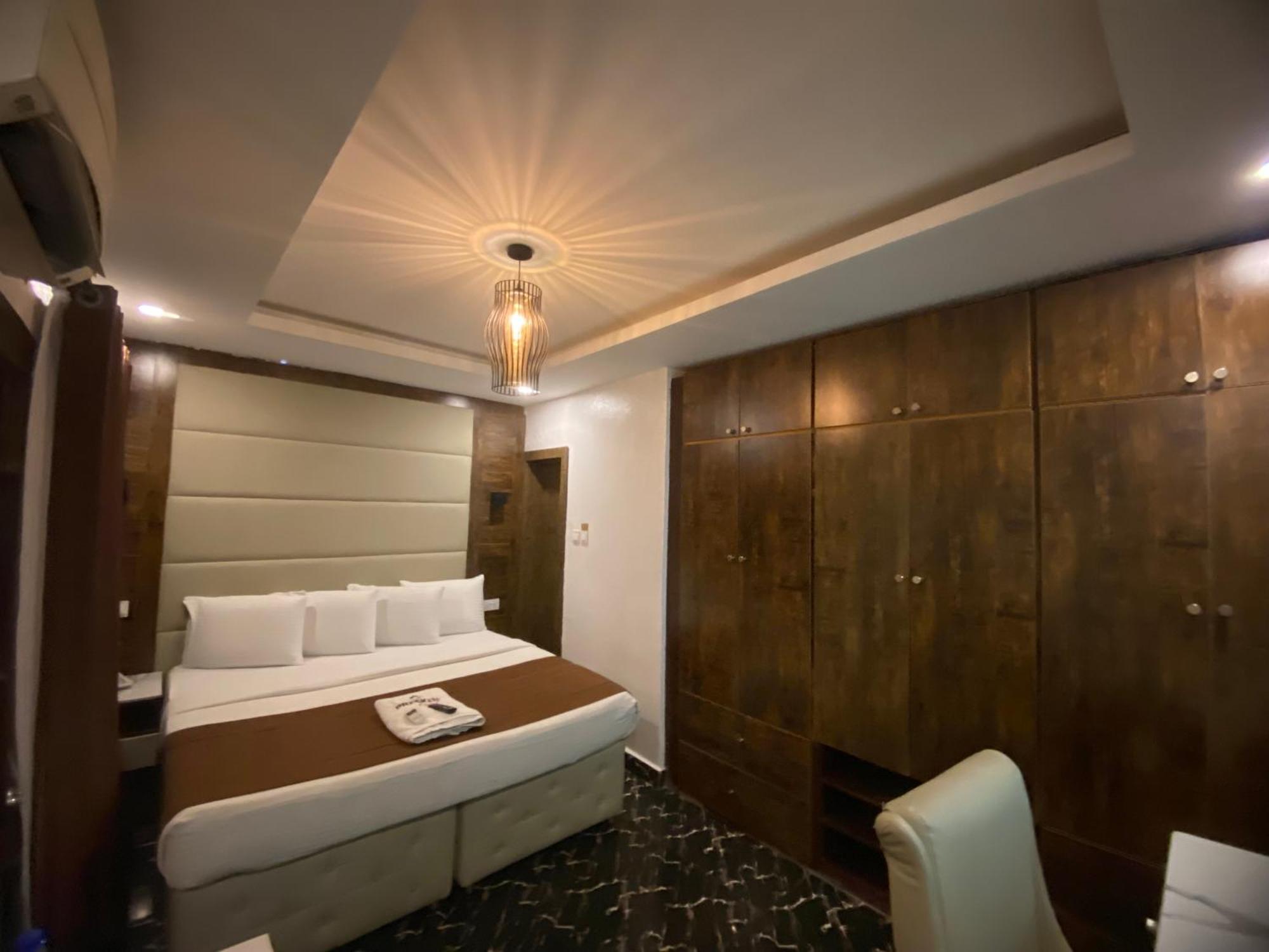 Presken Hotel @Oniru Lagos Exterior photo
